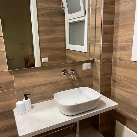 Cortile San Luigi 3*