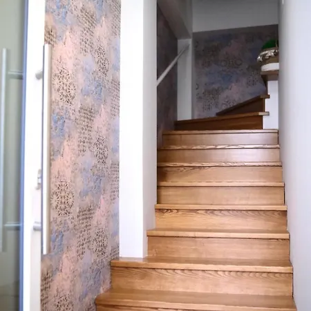 Cortile San Luigi 3*